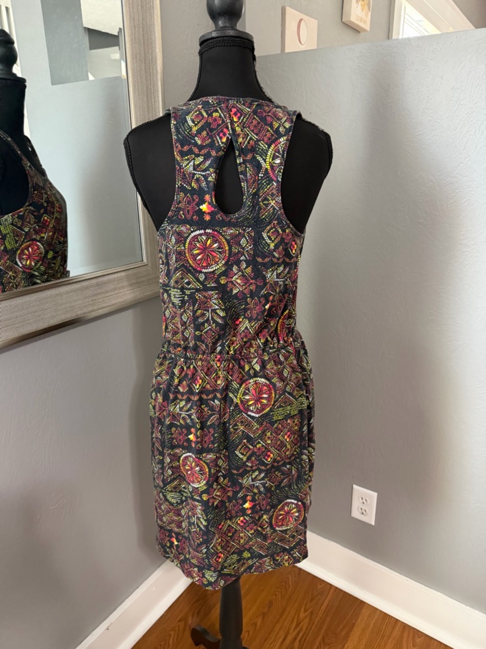 Patagonia West Ashley geometric floral tank dress small. - Picture 6 of 9